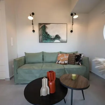 Anassa Maisonettes شقة